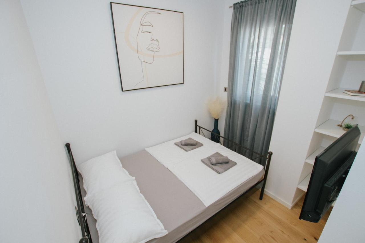 Apartment Sea Villa 5 Spalato Esterno foto